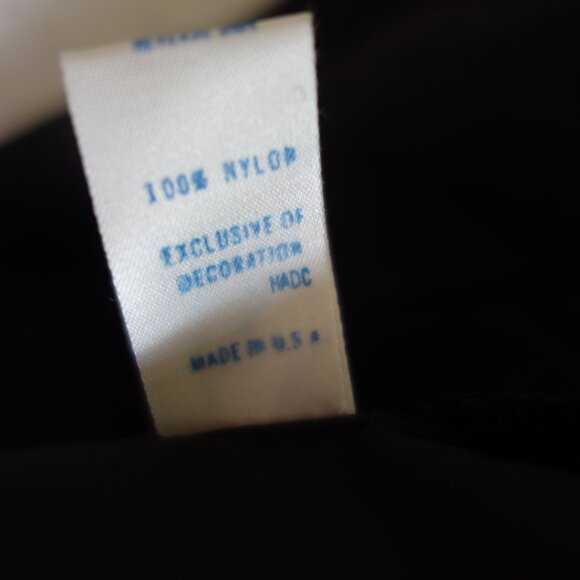 Vtg yet NWT U.S.A. BEVERLY VOGUE Black Half Slip w/ Zipper Lace Rose – Sz 32 - Picture 7 of 7